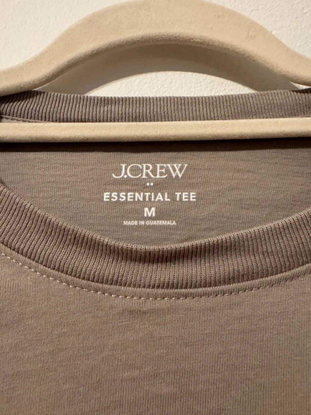 J Crew Men's Essential Tee in Greyed Teak in size Medium